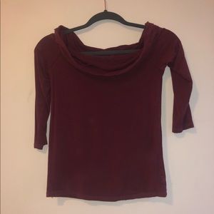 Off the shoulder tee